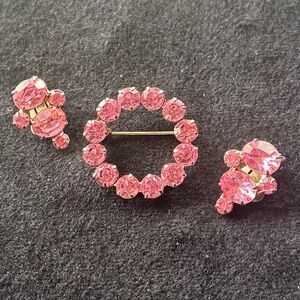 Vintage Pink Crystal Brooch & Earrings